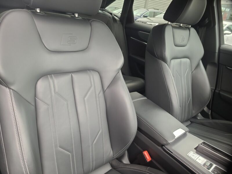 More views of Audi A6