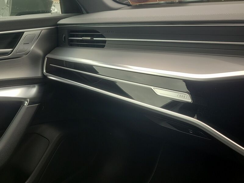 More views of Audi A6