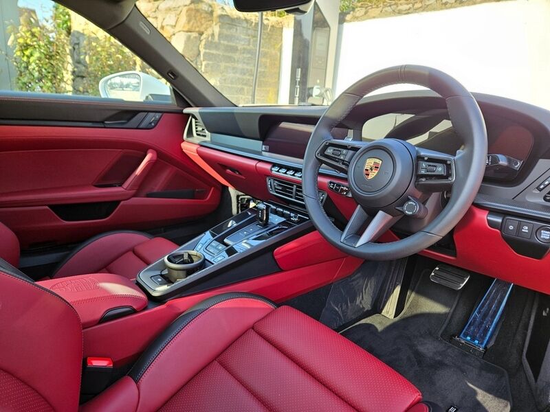 More views of Porsche 911