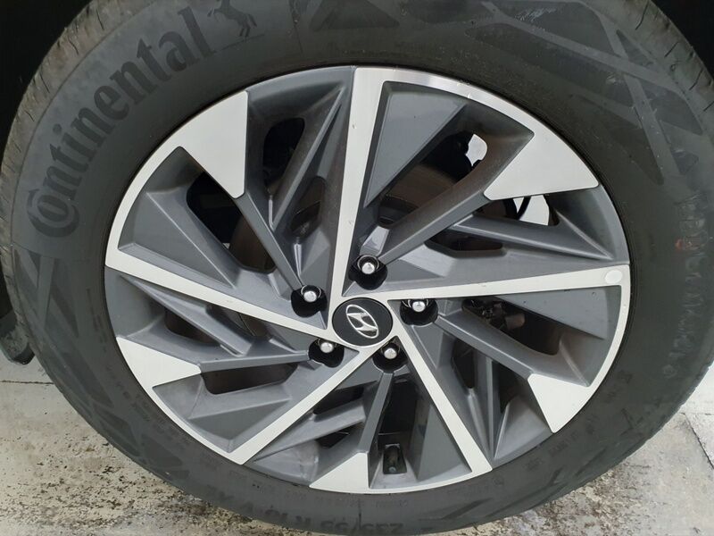 More views of Hyundai Tucson