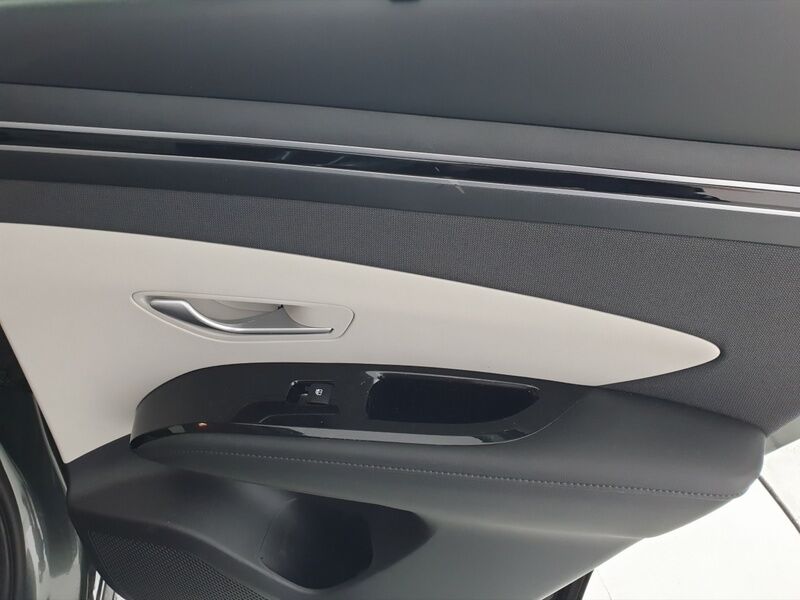 More views of Hyundai Tucson