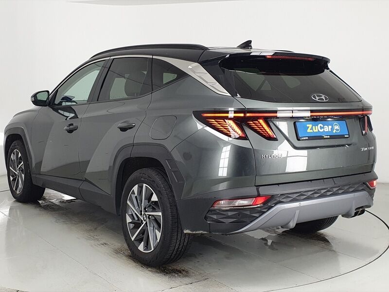 More views of Hyundai Tucson