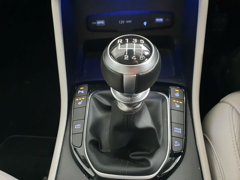 More views of Hyundai Tucson