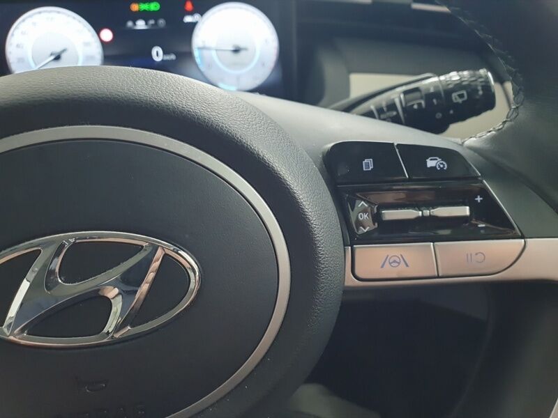 More views of Hyundai Tucson
