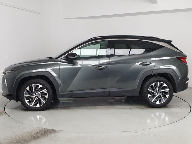 More views of Hyundai Tucson
