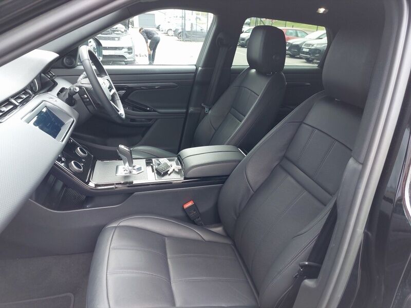 More views of Land Rover Range Rover Evoque