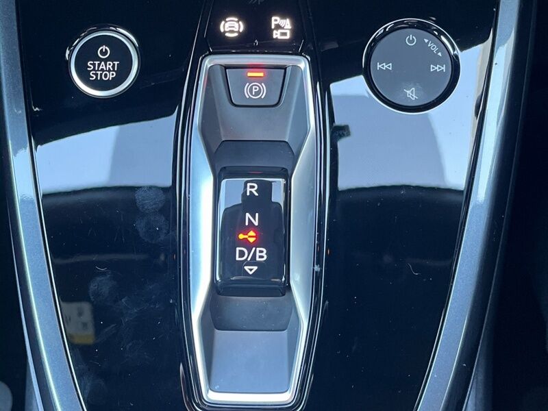 More views of Audi Q4 e-tron