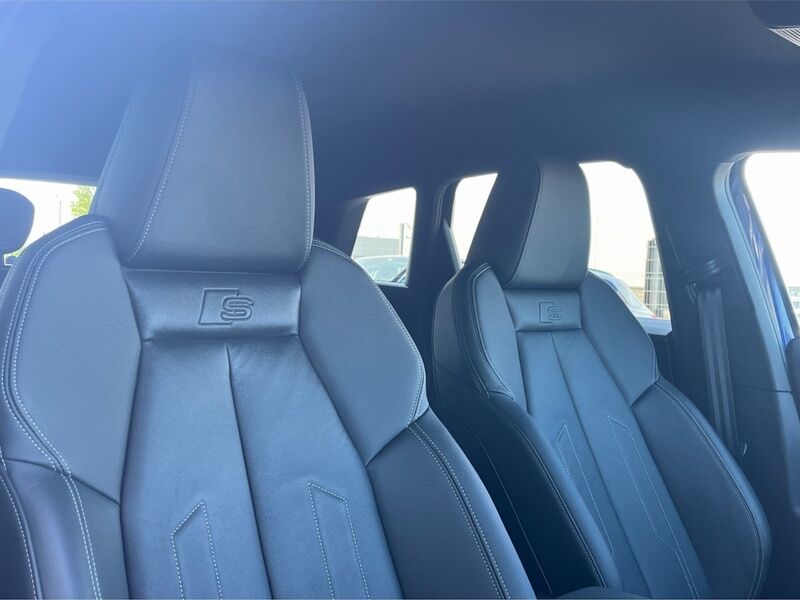 More views of Audi Q4 e-tron