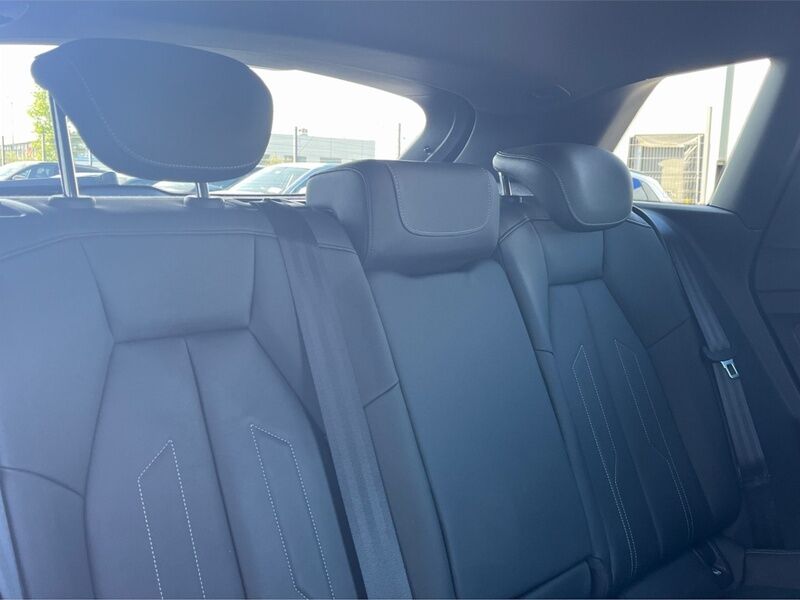 More views of Audi Q4 e-tron