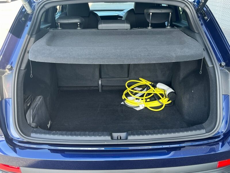 More views of Audi Q4 e-tron