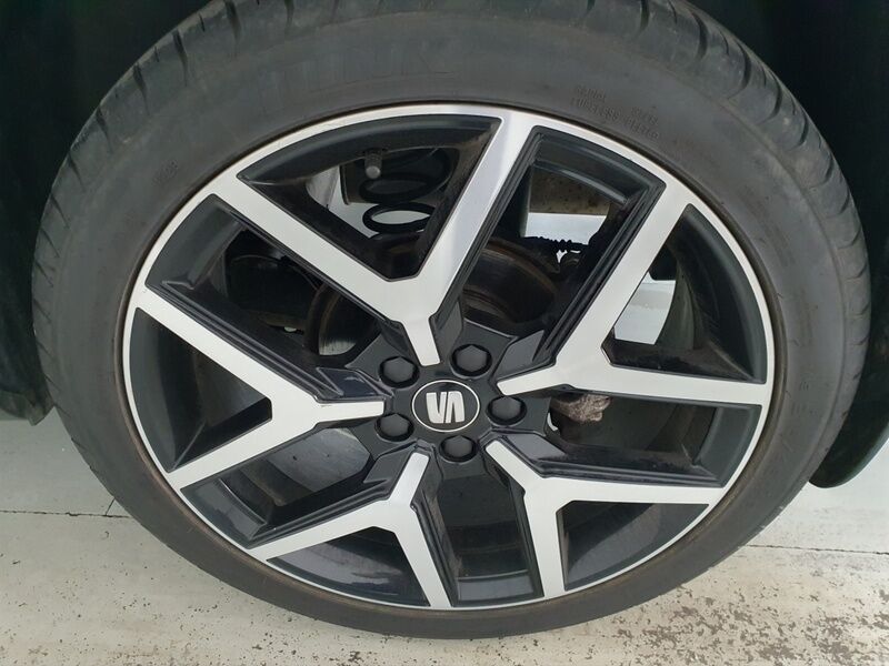 More views of SEAT Arona