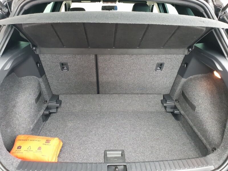More views of SEAT Arona