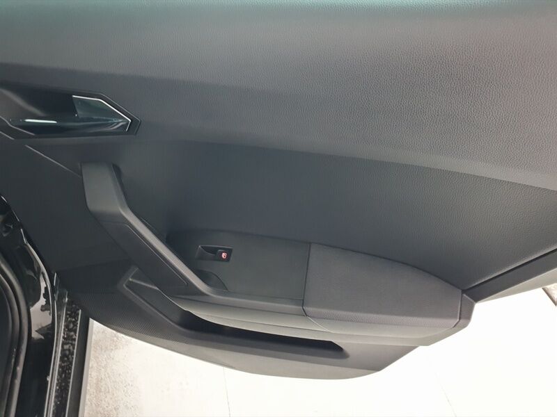 More views of SEAT Arona