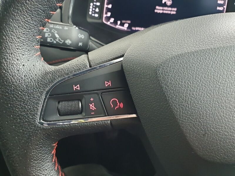 More views of SEAT Arona