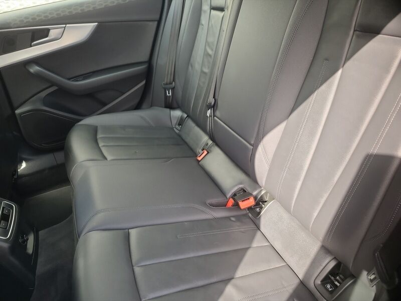 More views of Audi A4