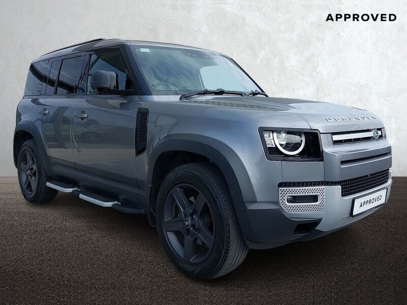 More views of Land Rover Defender