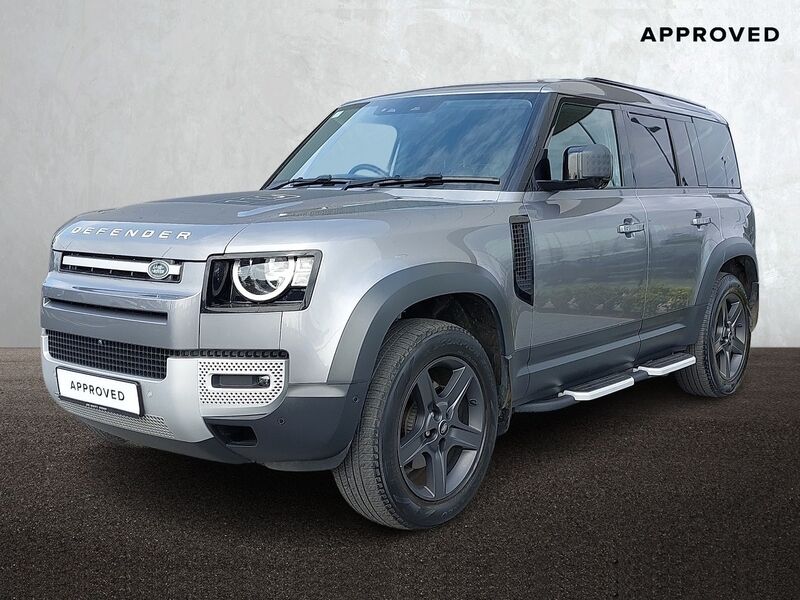 More views of Land Rover Defender