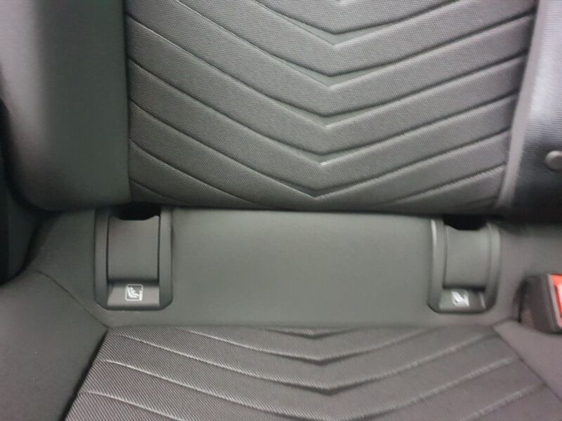 More views of Cupra Born