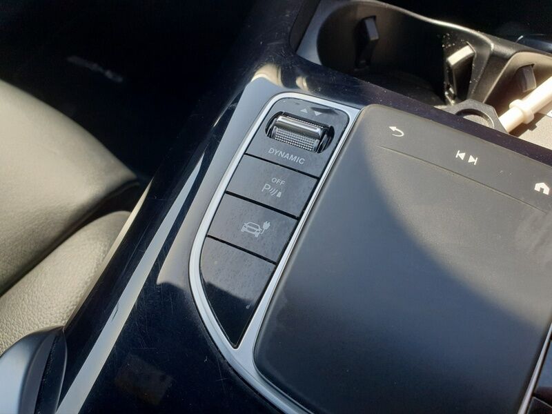 More views of Mercedes-Benz EQC