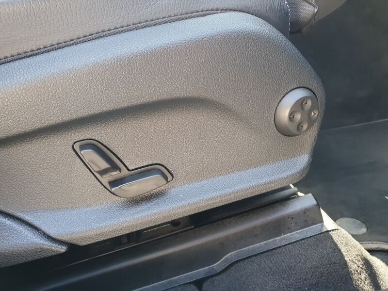 More views of Mercedes-Benz EQC