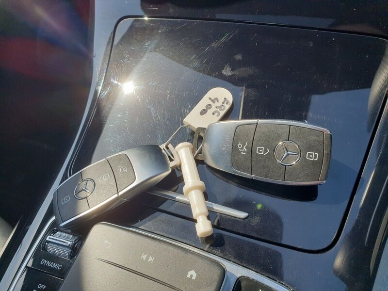 More views of Mercedes-Benz EQC