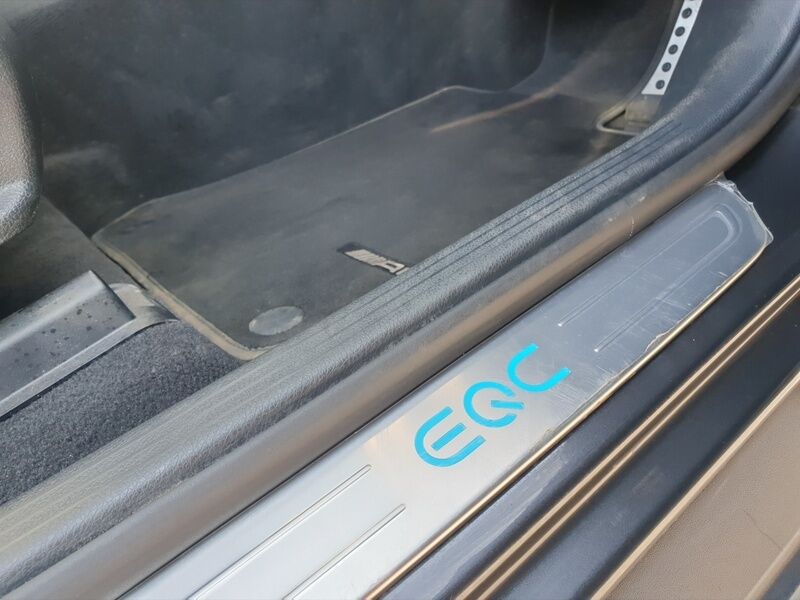 More views of Mercedes-Benz EQC