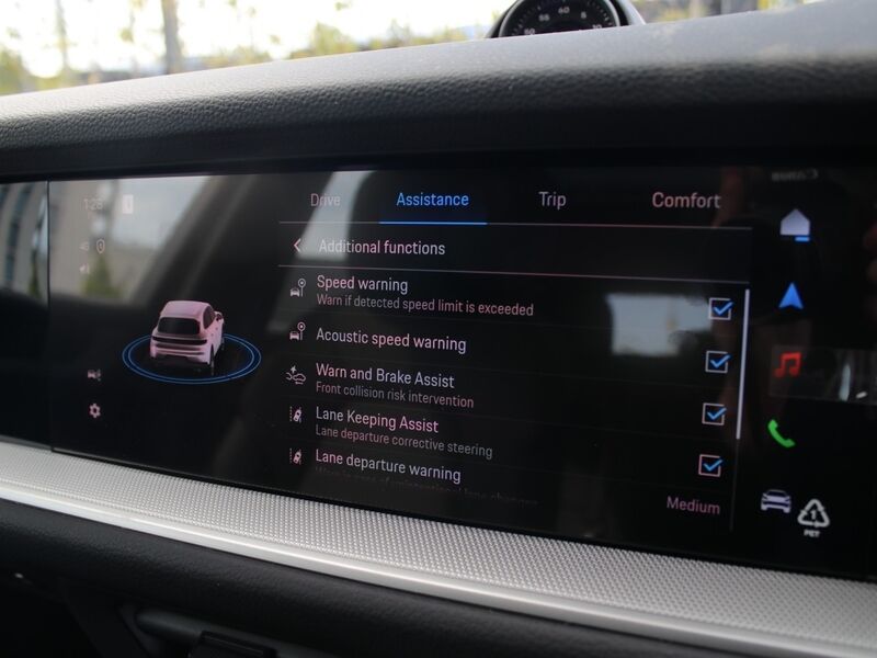 More views of Porsche Cayenne