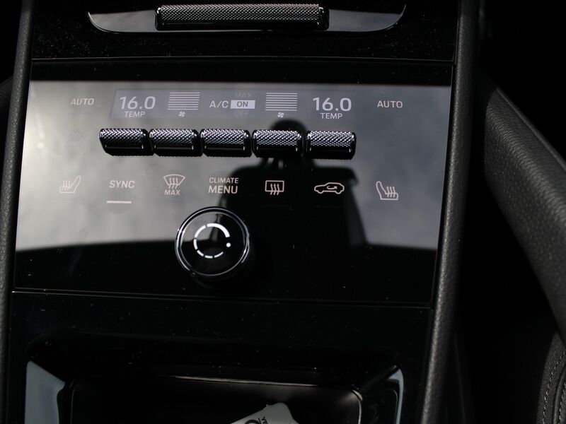 More views of Porsche Cayenne