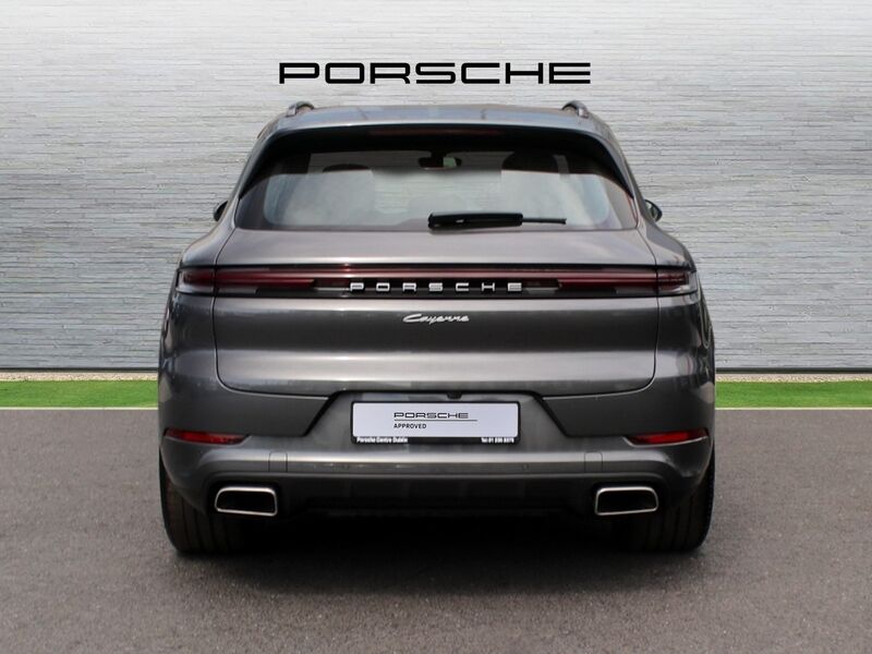 More views of Porsche Cayenne