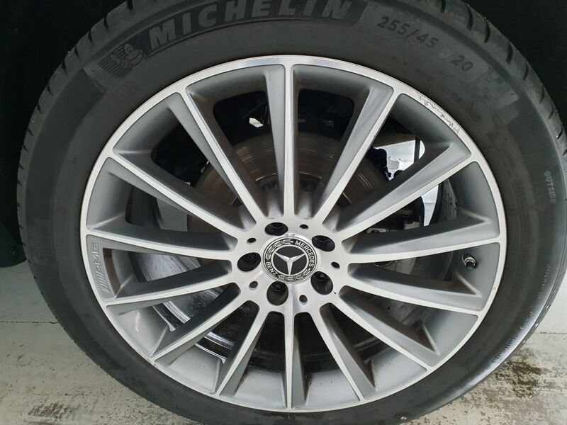 More views of Mercedes-Benz GLC