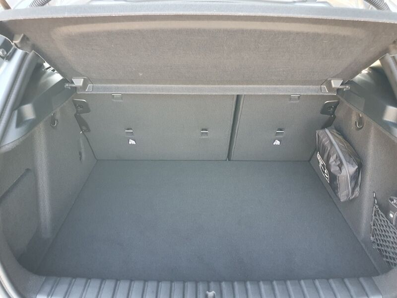 More views of BMW 1-Series
