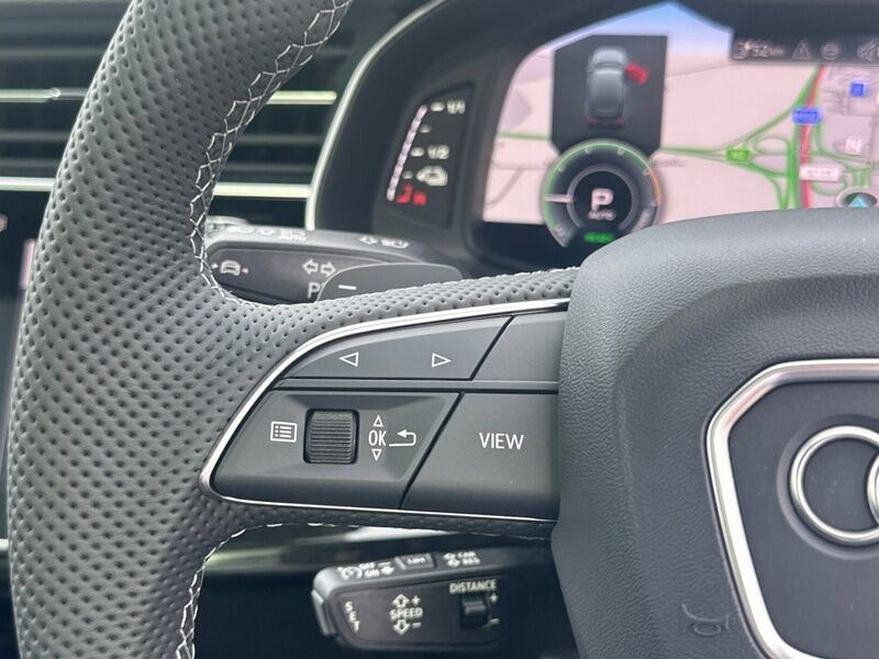 More views of Audi Q7