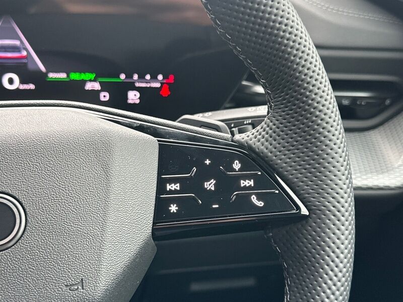 More views of Audi Q5