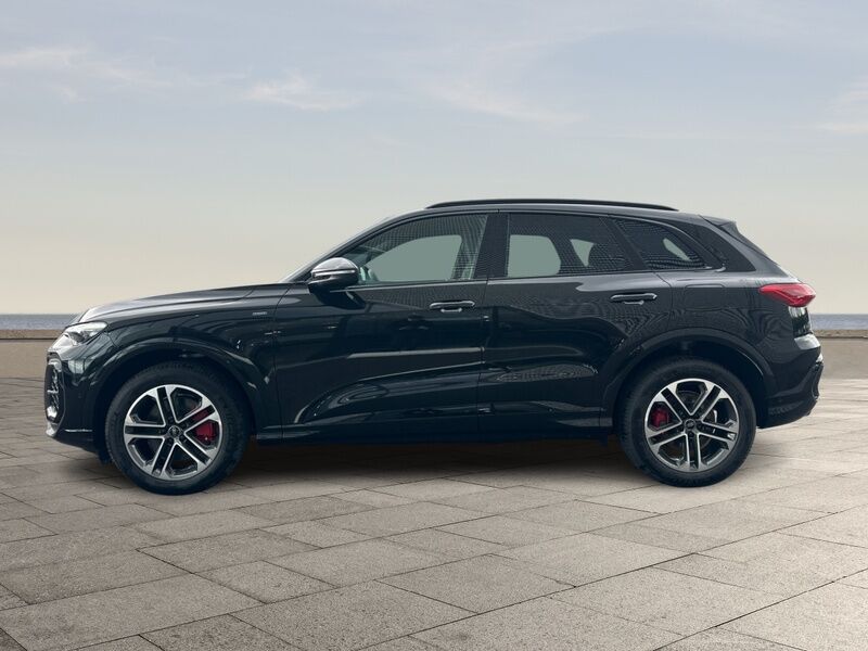 More views of Audi Q5
