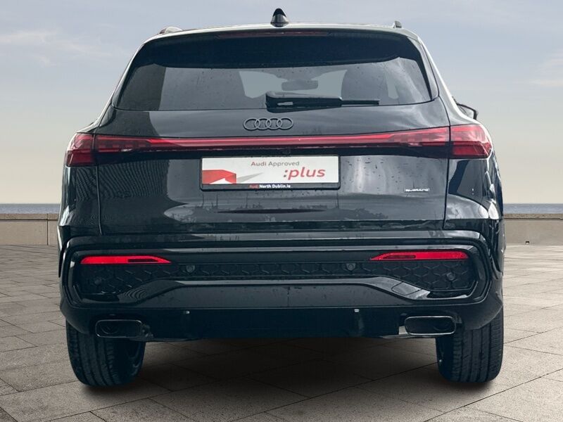 More views of Audi Q5