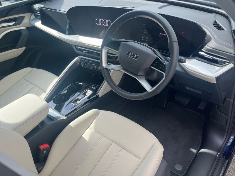 More views of Audi Q5