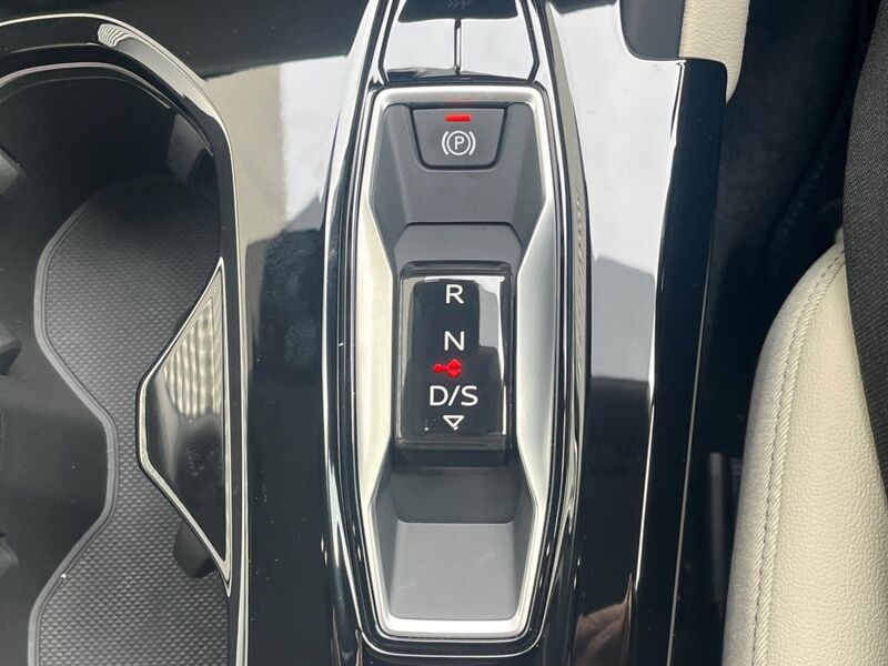 More views of Audi Q5