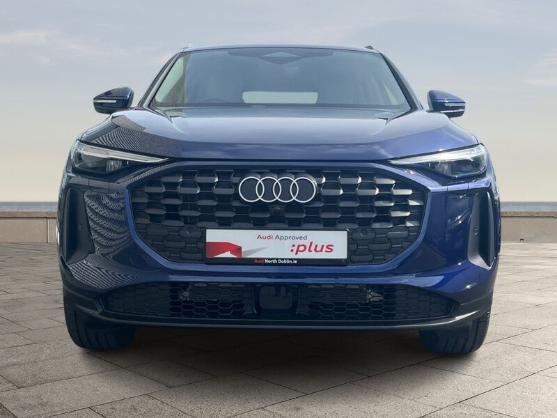 More views of Audi Q5