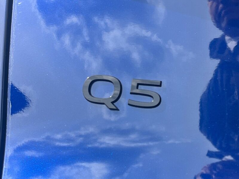 More views of Audi Q5