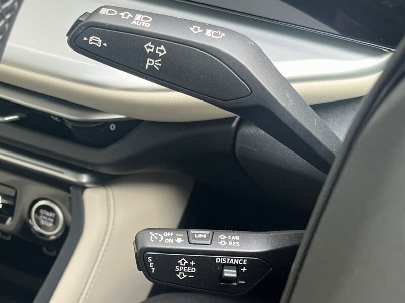 More views of Audi Q5