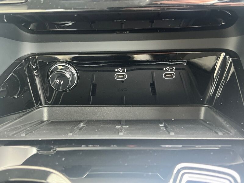 More views of Audi Q5