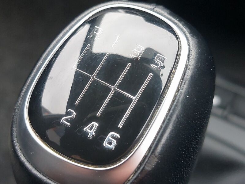More views of Kia Stonic