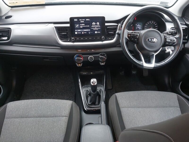 More views of Kia Stonic