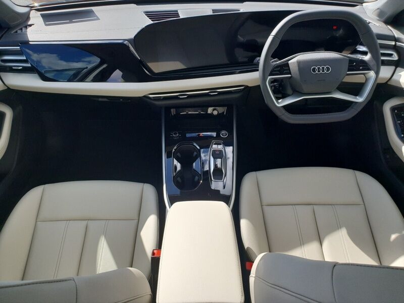 More views of Audi A5