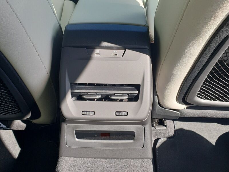 More views of Audi A5