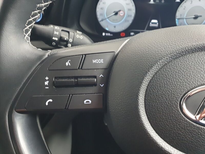 More views of Hyundai i20