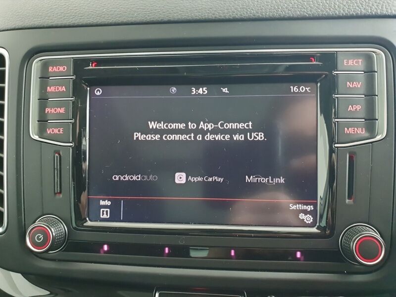 More views of Volkswagen Sharan