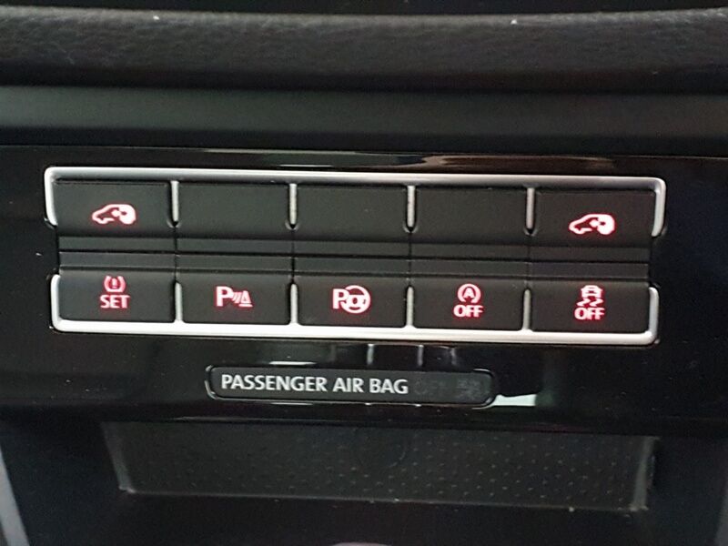 More views of Volkswagen Sharan