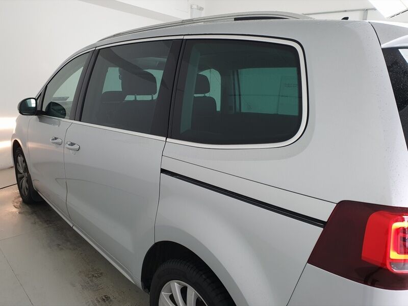 More views of Volkswagen Sharan