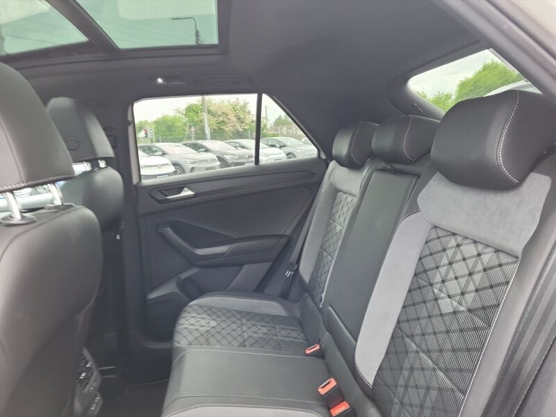 More views of Volkswagen T-Roc